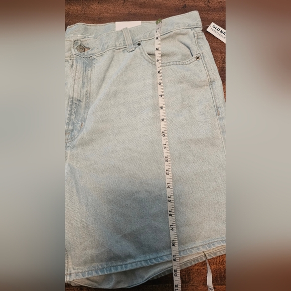 Old Navy Women's High-Rise Slouchy Straight Light Wash Denim Shorts Size 20 NWT - Picture 8 of 9